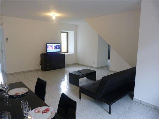 Gite Oustal Belcastel  ภายนอก รูปภาพ